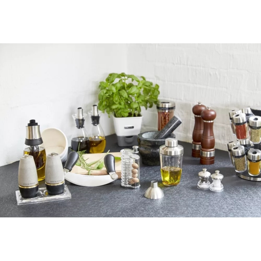 Cole&Mason - Мелничка за индийско орехче WALLIS 14,5 cm