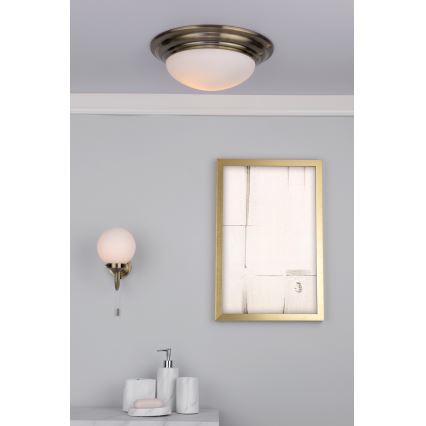 Där Lighting BAR5275 - Таванно осветително тяло за баня BARCLAY 1xE27/60W/230V диаметър 31 см месинг