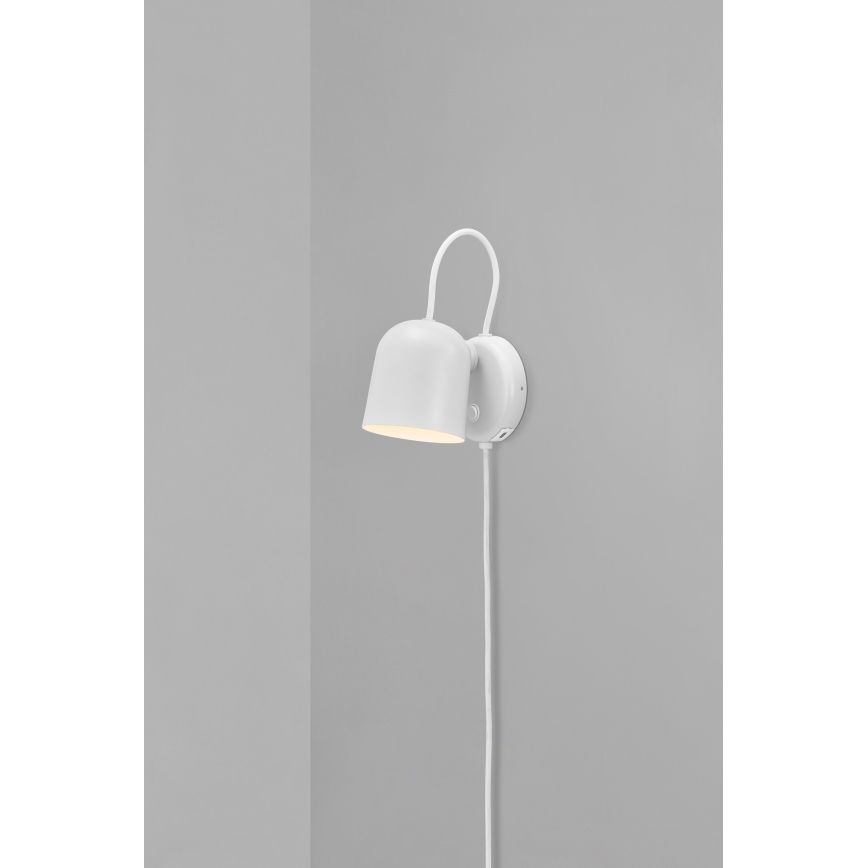 DFTP от Nordlux - Стенно насочващо осветително тяло с USB порт ANGLE 1xGU10/25W/230V бяло