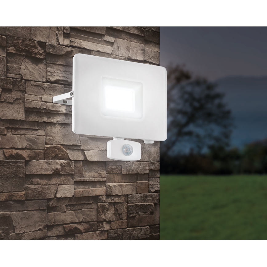 Eglo - LED Рефлектор на сензор LED/50W/230V IP44