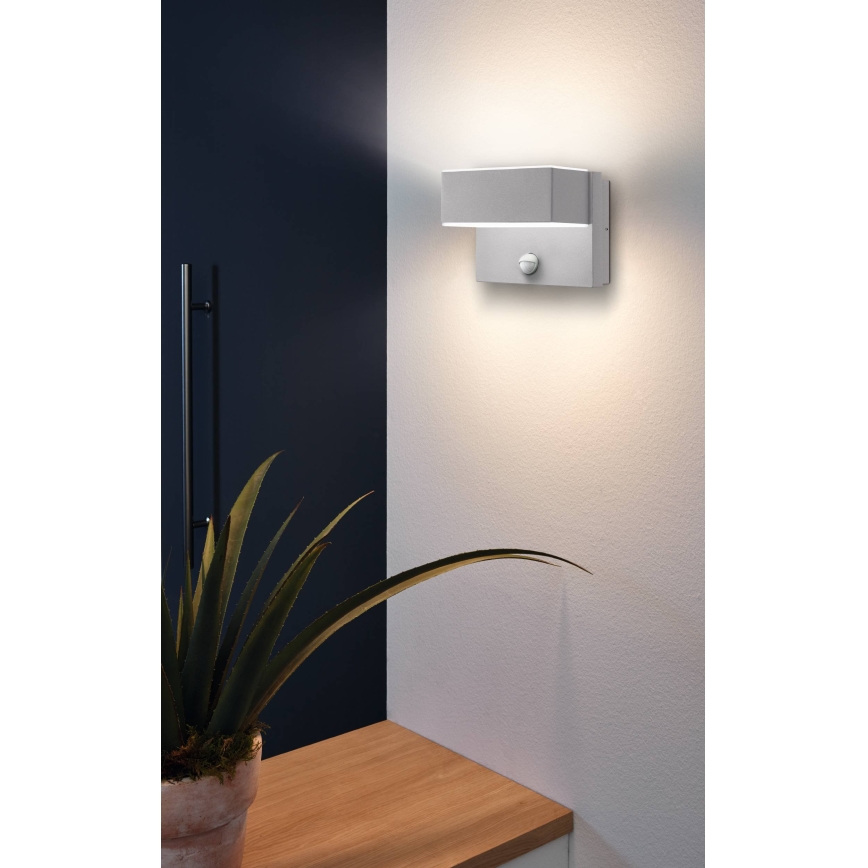 Eglo - LED Екстериорна Стенна лампа със сензор 2xLED/5,6W/230V IP44