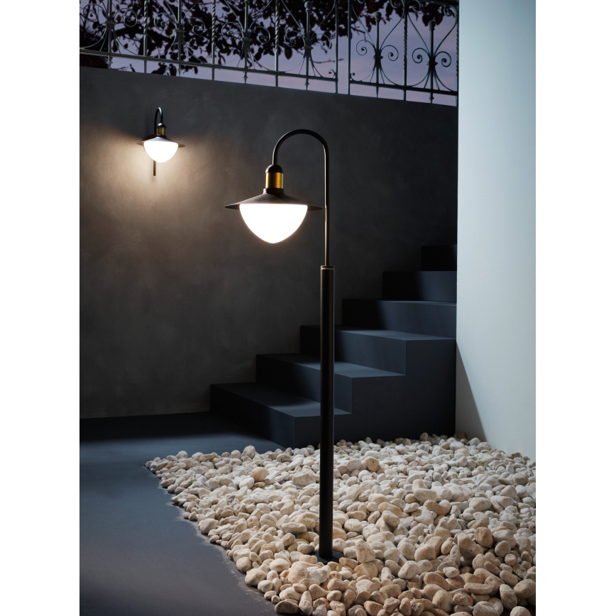 Eglo - Екстериорна Стенна лампа 1xE27/60W/230V IP44