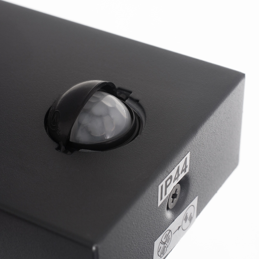 Eglo - Външна, настенна лампа със сензор 1xE27/10W/230V IP44
