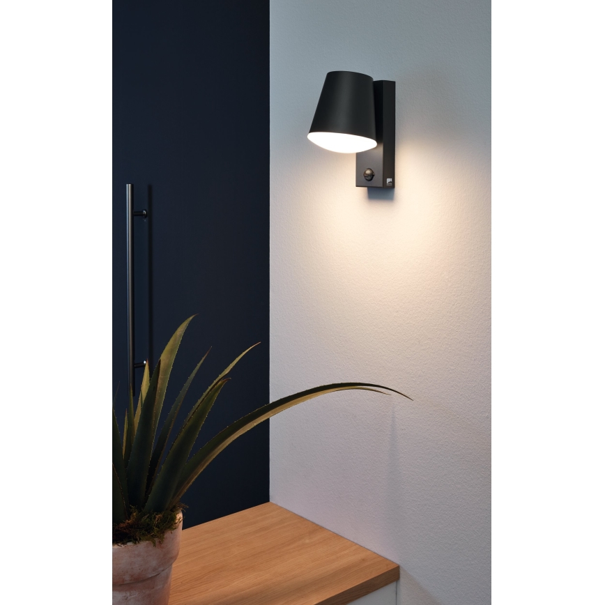 Eglo - Външна, настенна лампа със сензор 1xE27/10W/230V IP44