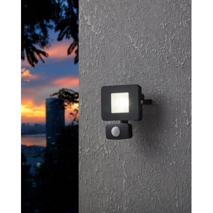 Eglo - LED Рефлектор със сензор LED/10W/230V IP44