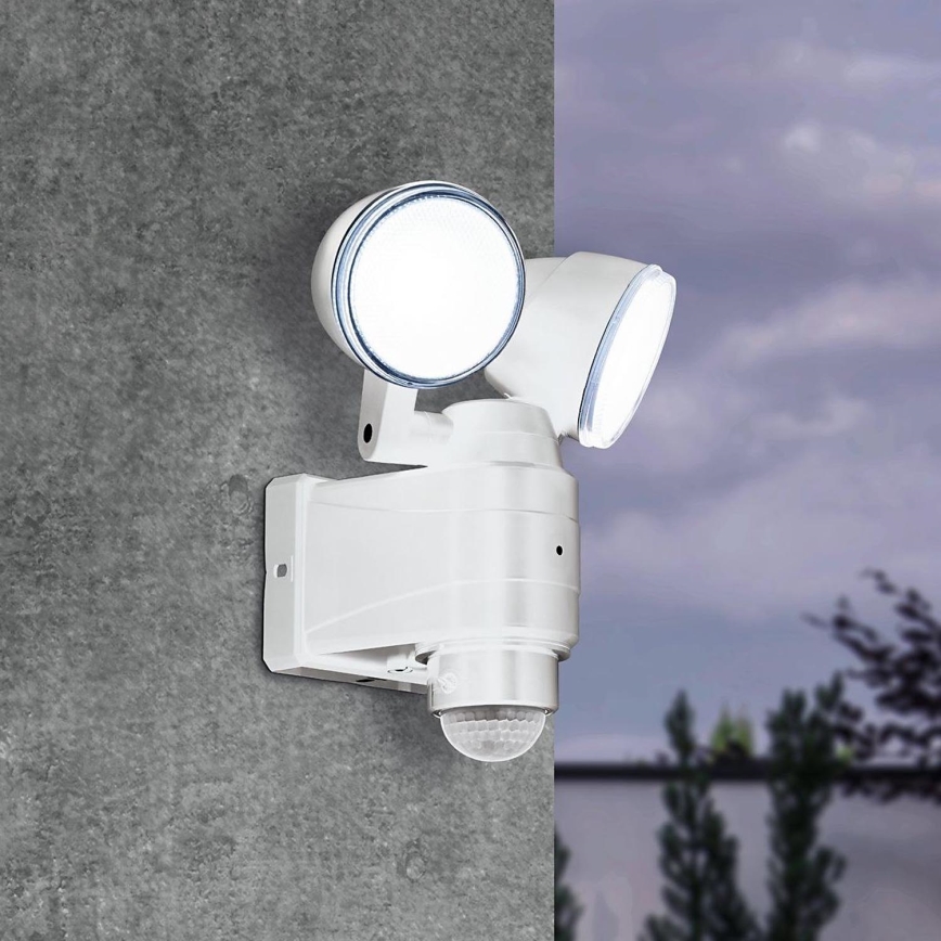 Eglo - LED Екстериорна лампа със сензор 2xLED/4W/4xLR1 IP44