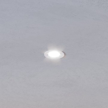 Eglo - LED вградено точково осветително тяло за баня, 1xGU10/4,5W/230V, IP44, бяло