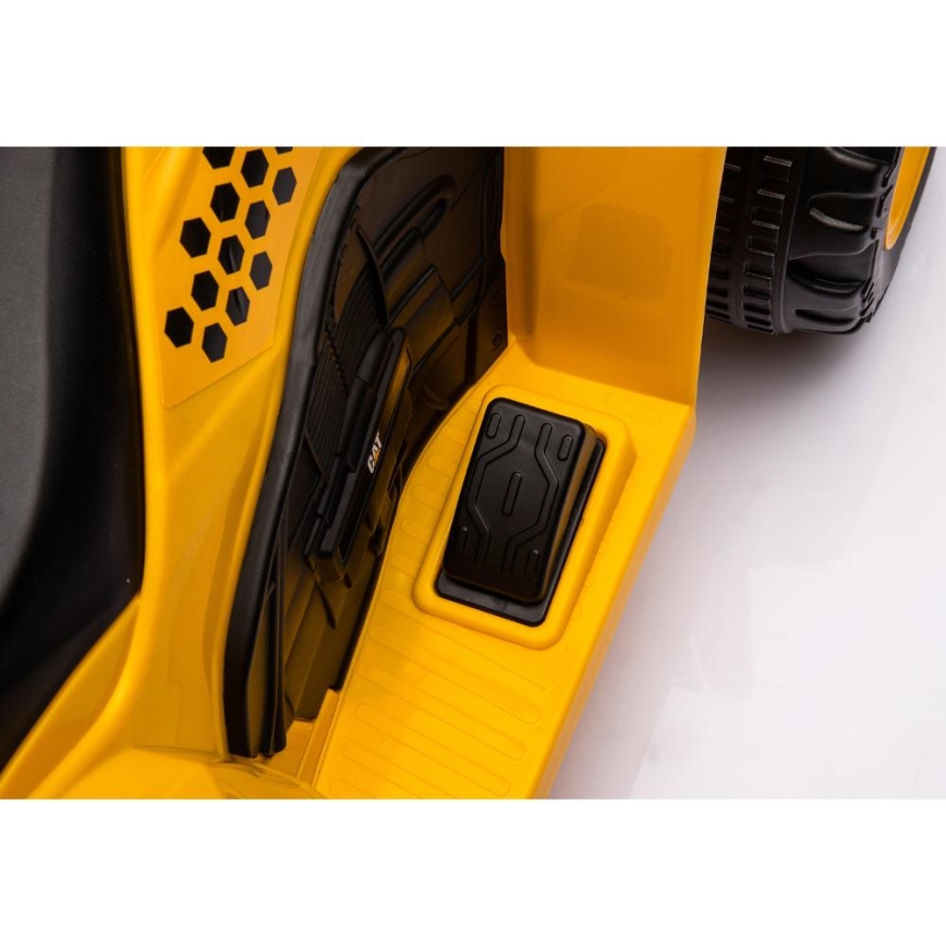 Електрическа четириколка CAT 30W/4000 mAh жълти/черен