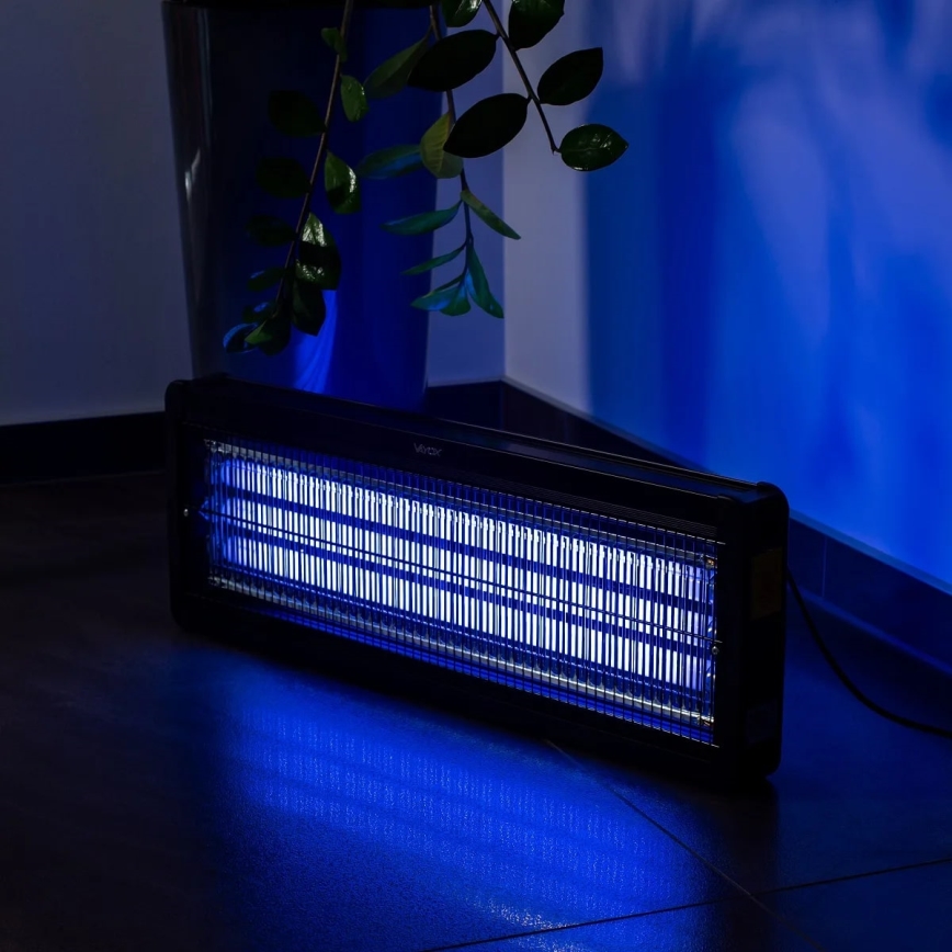 Електрически уред за борба с насекоми 3x20W/230V 200 m2