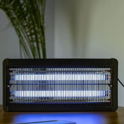 Електрически уред за борба с насекоми 2x15W/230V 120 м²