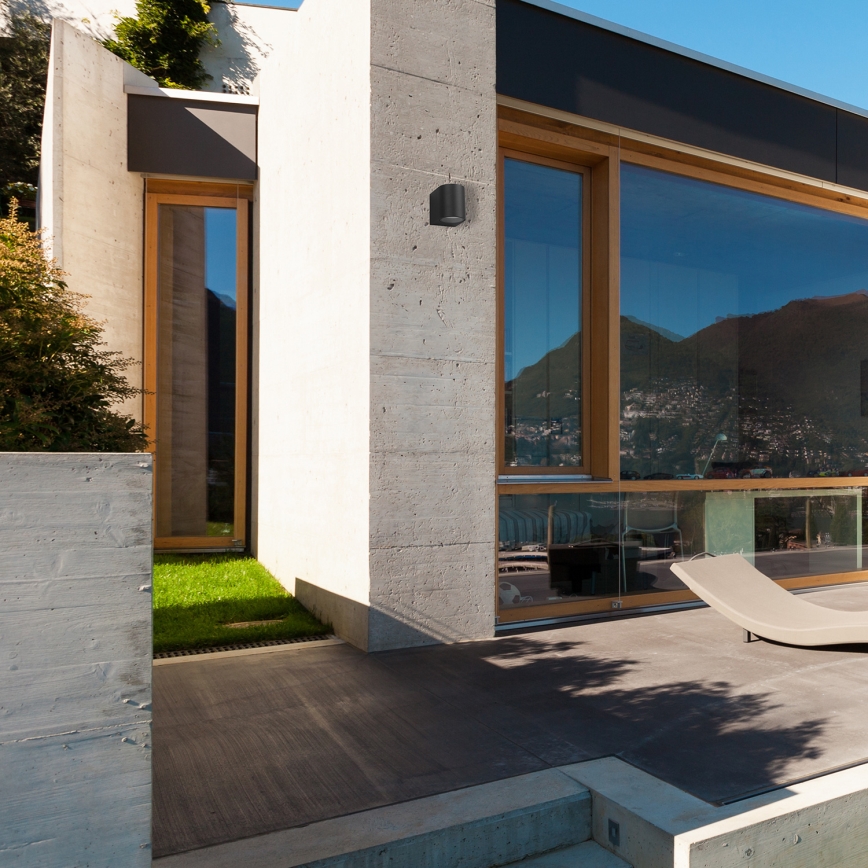 Екстериорен аплик OVALIS 1xGU10/35W/230V IP44 черен