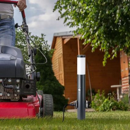 Екстериорна лампа със сензор и 2 гнезда SCHUKO 1xE27/60W/230V IP44 60 см черен