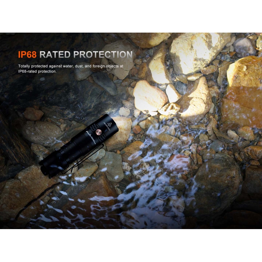 Fenix PD26RACE - регулируем акумулаторен LED фенер LED/USB 1600 mAh IP68 1300 lm 556 ч черен