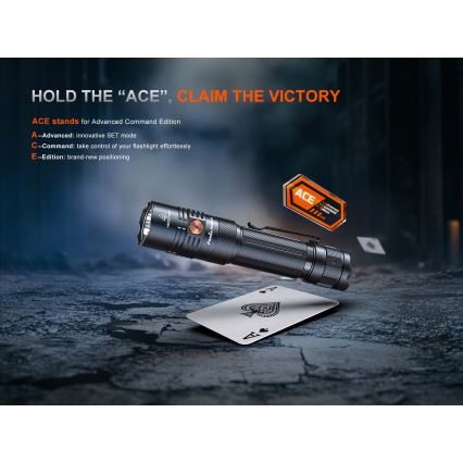 Fenix PD36RACE - димиращ презареждаем LED/USB фенер, 5000 mAh, IP68, 3000 лм, 63,45 ч, черен