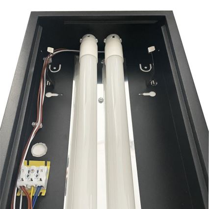 Флуоресцентна лампа T8 2xG13/18W/230V 120 cm черен