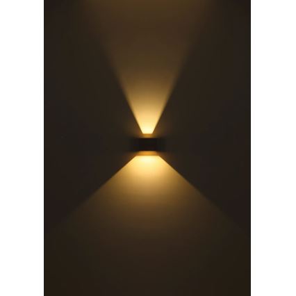 Globo - LED външно стенно осветително тяло със сензор 2xLED/3W/230V IP54