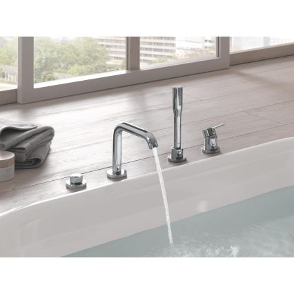GROHE 19578001 - Комплект за вана с четири отвора ESSENCE 197 mm лъскав хром