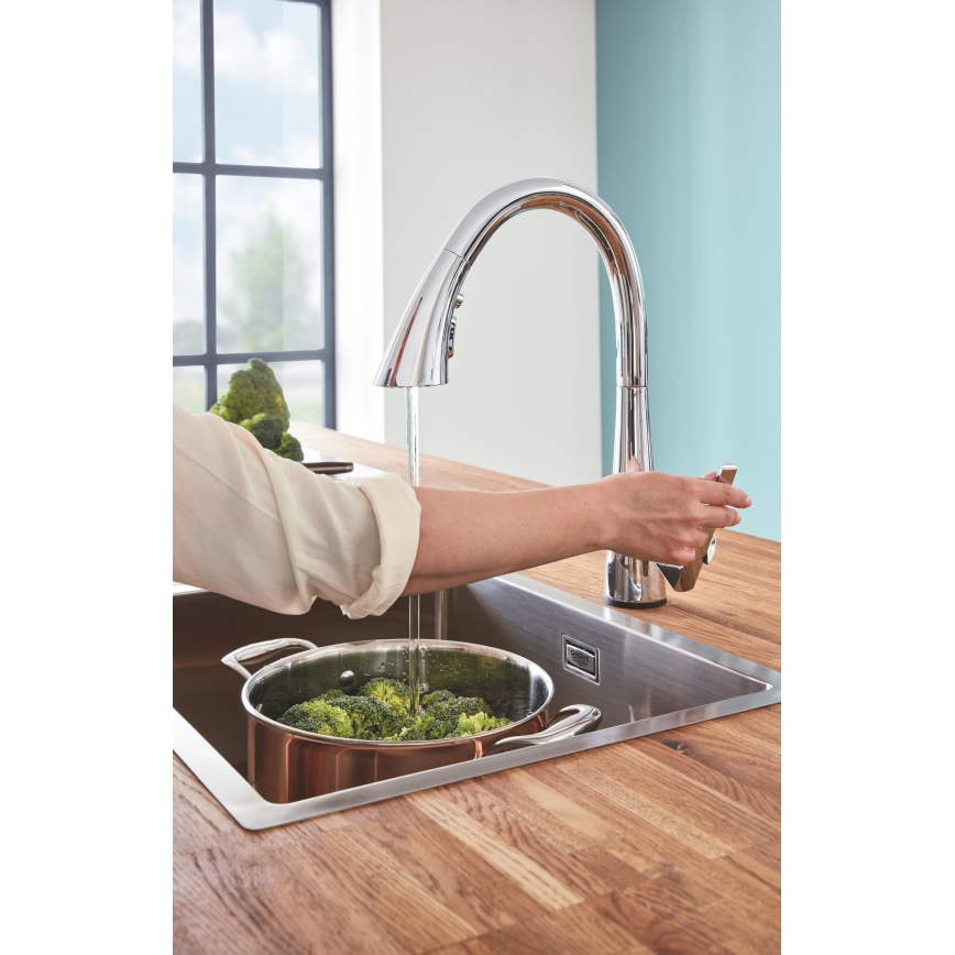 GROHE 30219002 - Електронен смесител за мивка ZEDRA TOUCH блестящ хром