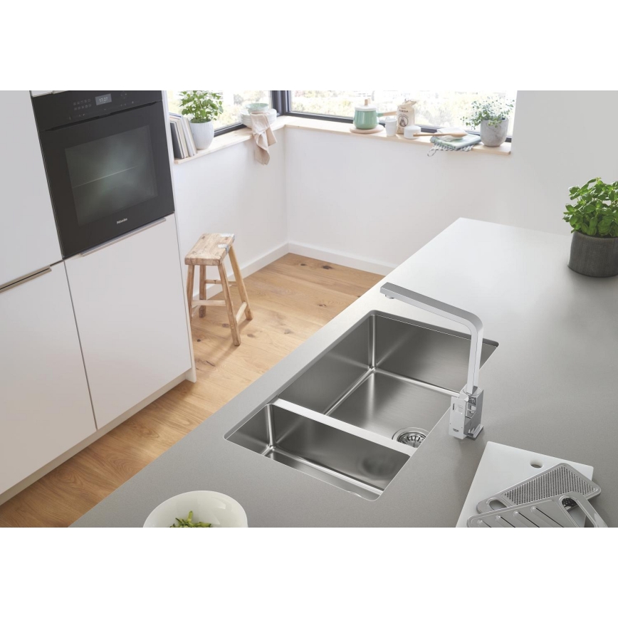 GROHE 31255000 - Смесител за мивка EUROCUBE, полирано хромово покритие