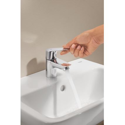 GROHE 32861001 - стоящ смесител BAUEDGE, 131 мм, полирано хромово покритие