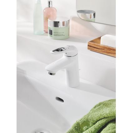 GROHE 33558LS3 - Смесител за умивалник EUROSTYLE размер S бял