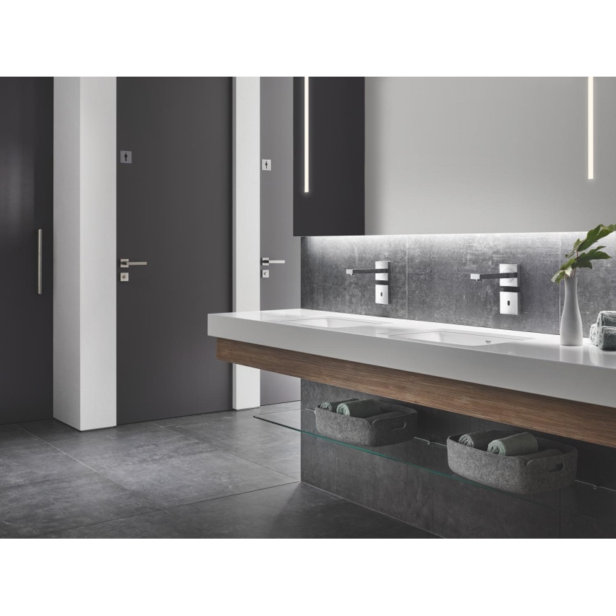 GROHE 36442000 - инфрачервен електронен смесител EUROCUBE E лъскав хром