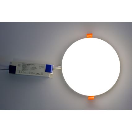 LED Лампа за вграждане в баня LED/24W/230V 2700-6500K IP44 кръгла