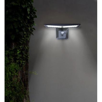 LED Соларен аплик със сензор LED/2,6W/5,5V IP65 1800 mAh черен
