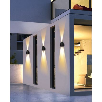 LED соларен стенен осветител с сензор LED/2W/5V IP54 1300 mAh