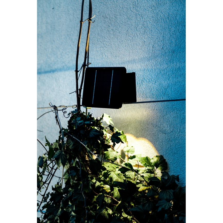 LED Соларен аплик със сензор LED/2W/5V IP54 1300 mAh