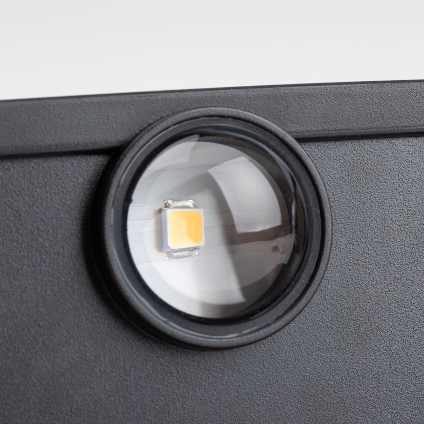 LED Соларен аплик със сензор LED/2W/5V IP54 1300 mAh