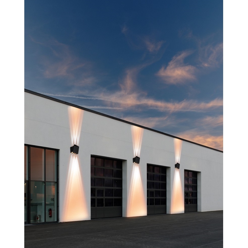 LED соларен стенен осветител с сензор LED/2W/5V IP54 1300 mAh