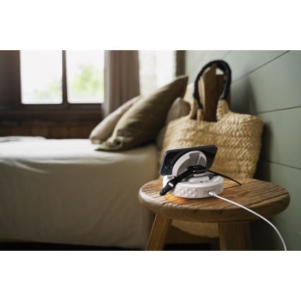 Будилник с LCD дисплей и безжично Qi зарядно 27W/9V 220 mAh бял