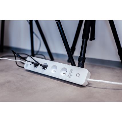 Immax NEO 07707L - Разклонител NEO LITE Smart 4AC + 4USB Wi-Fi Tuya 1,5 м