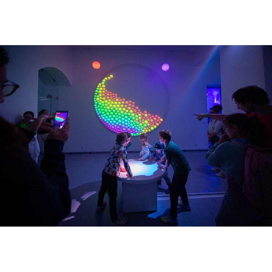 Immax NEO 07745CDO - Комплект от 3 LED крушки RGB+CCT, димируеми, E14/6W/230V, Tuya Wi-Fi + дистанционно управление