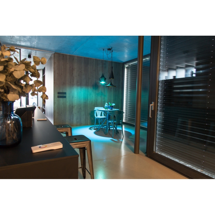 Immax NEO 07745CDO - Комплект от 3 LED крушки RGB+CCT, димируеми, E14/6W/230V, Tuya Wi-Fi + дистанционно управление
