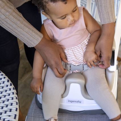 Ingenuity - Booster seat 2в1 BABY BASE бежов