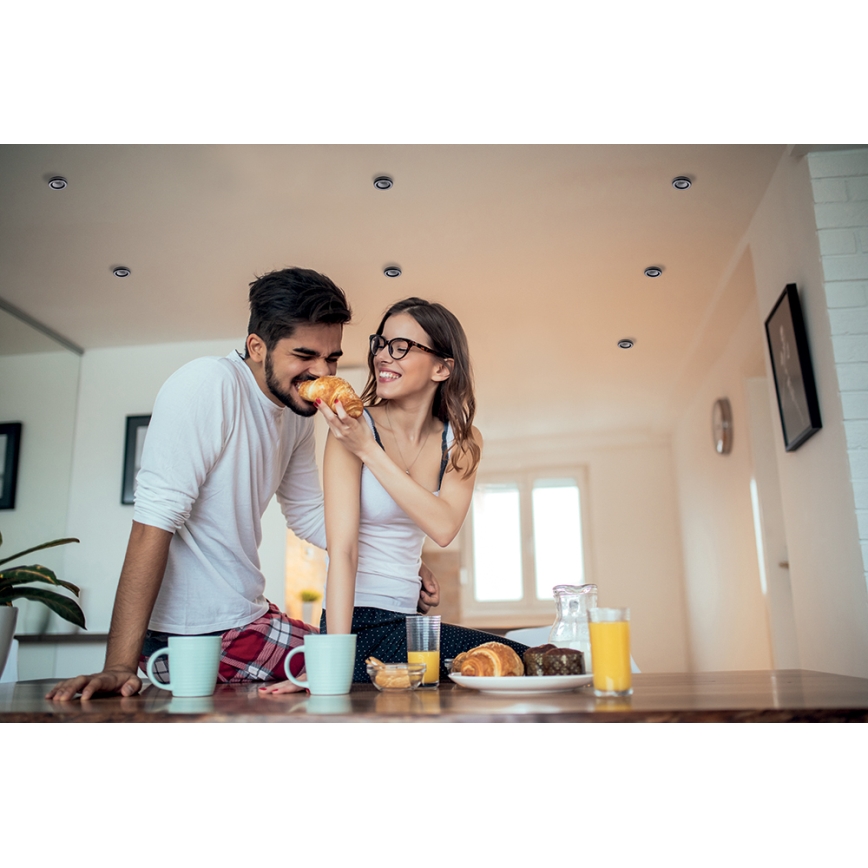 Лампа за вграждане ELICEO GU10/10W черна