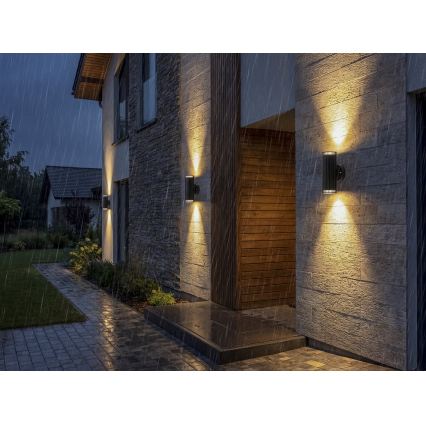 Външно стенно точково осветително тяло RADILO 2xGU10/11W/230V IP44, черно