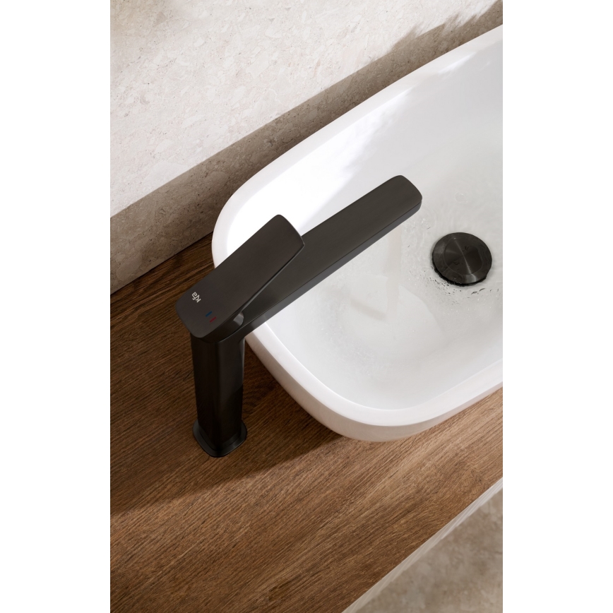 KFA Armatura 4522-712-81 - Смесител за мивка + изпразнител MALAGA 30,3 cm черен