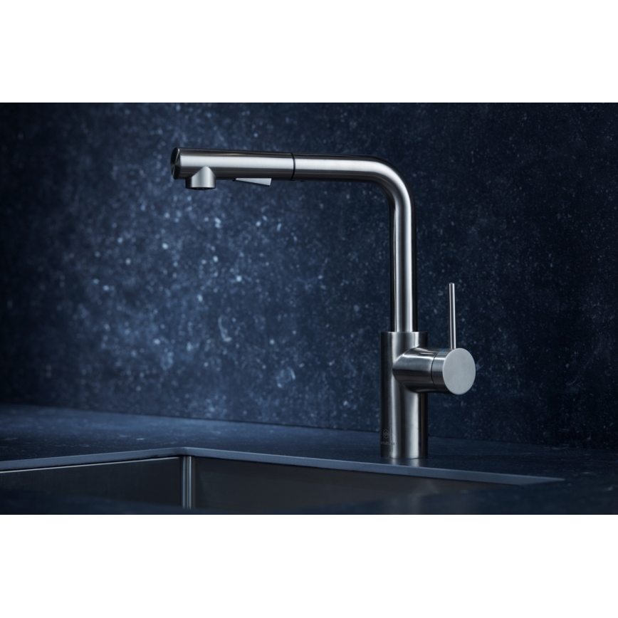 KFA Armatura 6623-110-22 - Кран за мивка с издърпваща се пръскачка DUERO BASIC неръждаем