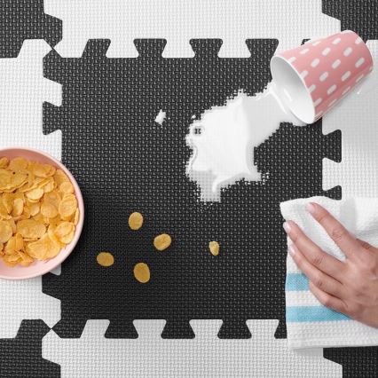 KINDERKRAFT - Постелка от пяна LUNO 30бр. черна/бяла