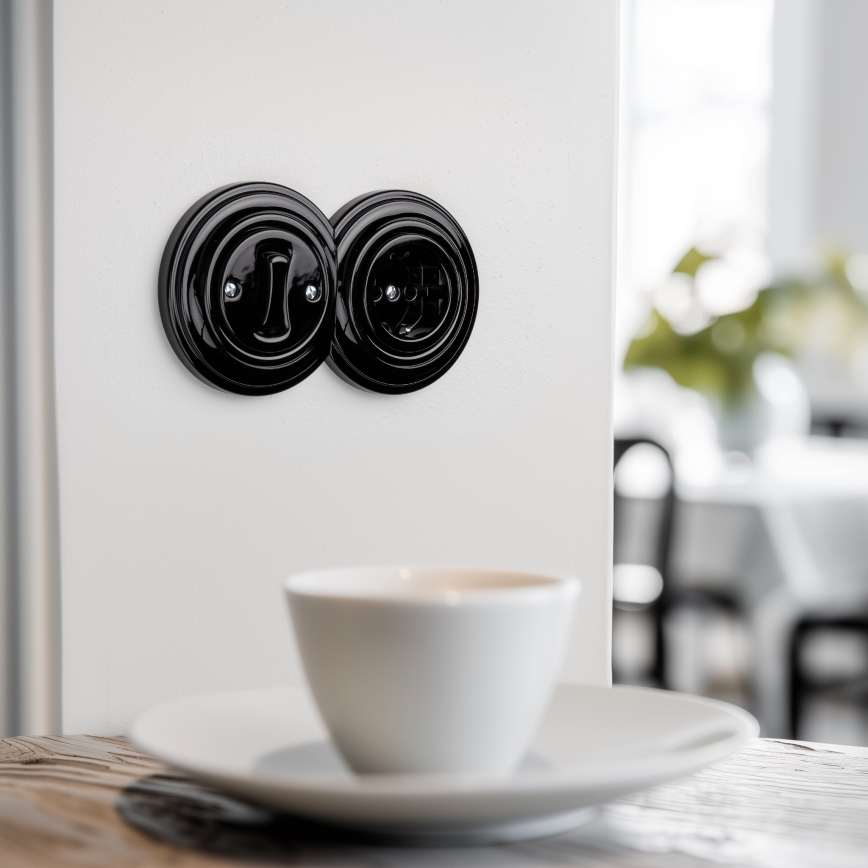 Kliklap - Ретро еднополюсен ключ № 1 и SCHUKO контакт 230 V с черна рамка