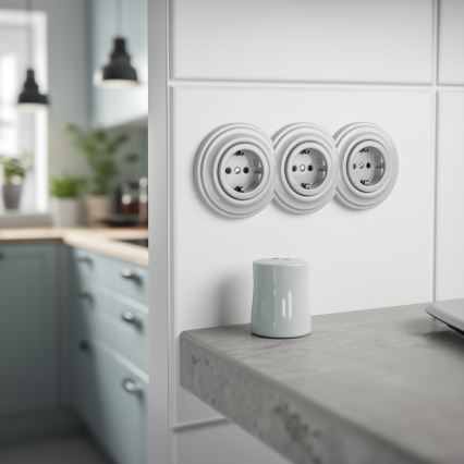 Kliklap - Тройна ретро домашна розетка с рамка SCHUKO 230V, керамична, бяла