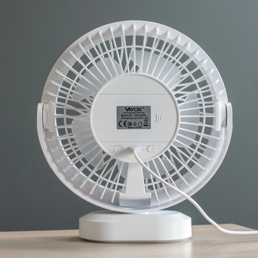 LED Акумулаторен маса вентилатор с LED осветление LED/3W/5V USB 2400 mAh бял