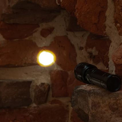 LED Димируемо акумулаторно фенерче със захранваща батерия функция LED/30W/5V IPX5 1060 лъскав 5000 mAh