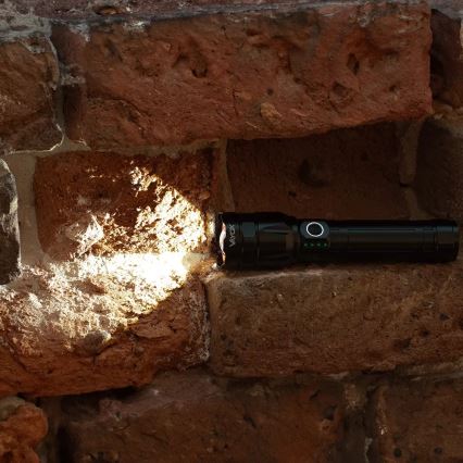 LED Димируемо акумулаторно фенерче със захранваща батерия функция LED/30W/5V IPX5 1060 лъскав 5000 mAh