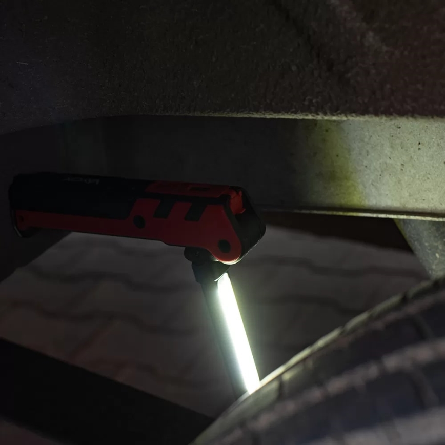 LED Акумулаторно работно фенерче LED/5W/5V IPX2 360 лъскав 2000 mAh