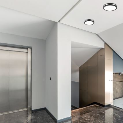 LED таванно осветително тяло за баня със сензор LED/24W/230V 3000/4000/6500K IP65 Ø 30 см черно + дистанционно управление