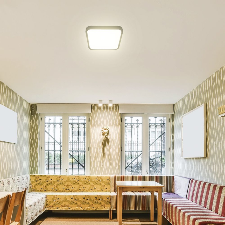 LED таванно осветително тяло за баня SAMSUNG CHIP LED/48W/230V IP44 3000K 42x42 см черно